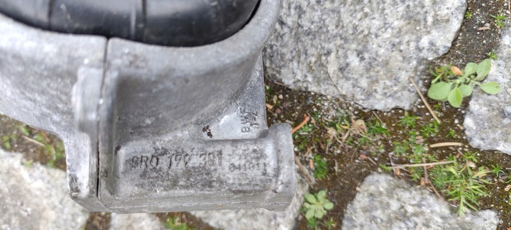 фото №10, Audi a4 b8 a5 8t лапи коробки коробки передач подушка 8k0399151 ew a8 d4 q5 8r