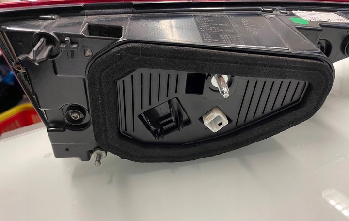 фото №10, Лампа зад задняя правая левая talisman рестайлинг универсал 265501115r 265550819r