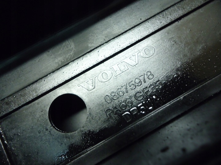 фото №6, Volvo s60 s80 xc90 2.4 d5 185km кришка клапанів 31256168 30743259 08675978