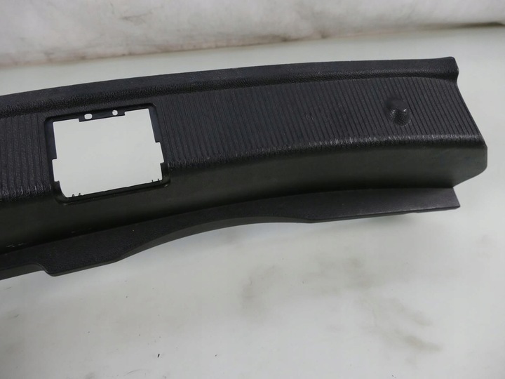 фото №5, Mercedes c c204 рестайлинг защита порога замка ремня зад w204 купе 2-дверь