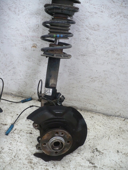 фото №5, Mini r56 clubman амортизатор поворотный кулак macperson левый правые