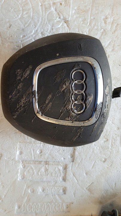 фото №1, Подушка водія audi q5 8r0880201a 4-важелі оригінал