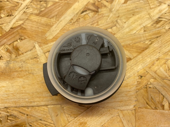 фото №8, Audi a3 8v датчик ударный боковой 5q0959354