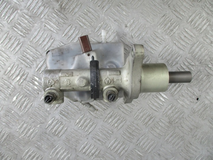 фото №8, Насос тормозная бак peugeot 607 99-10 рестайлинг e2rc