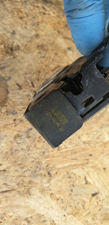 фото №4, Замок капота seat ibiza