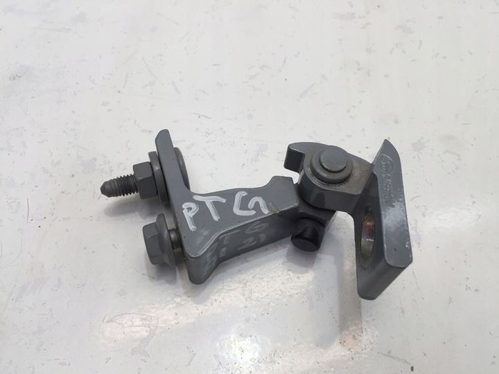 фото №1, Audi a1 82a петля двері правий зад верхній 8w0831404