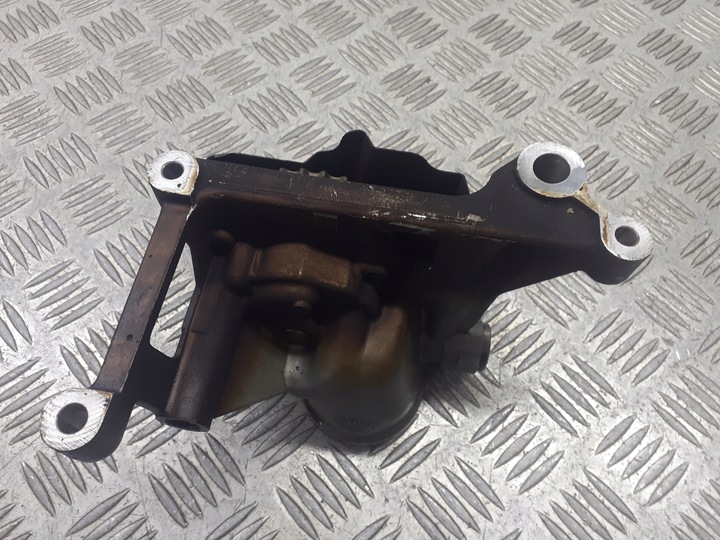 фото №1, Насос масла vw passat b5 fl 2.8 v6 078115105