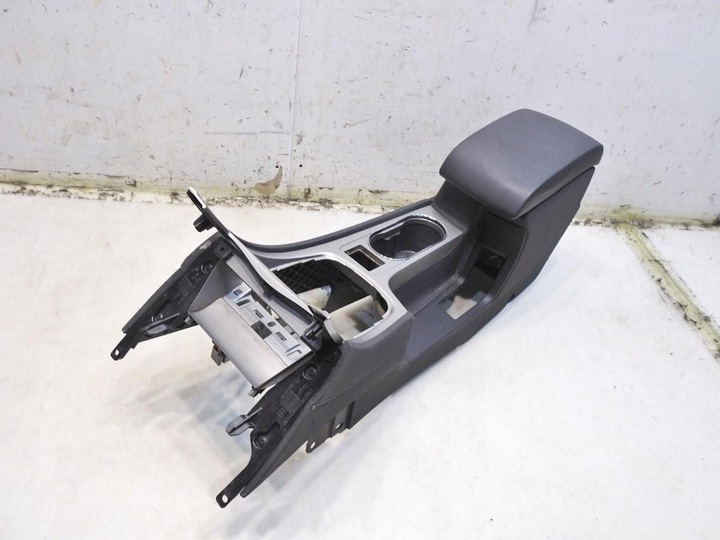 фото №9, Туннель средний подлокотник ford mondeo mk4 7s71a045a20a