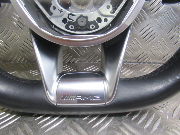 фото №12, Руль кожа mercedes glc w253 amg k350