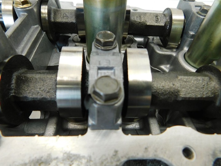 фото №9, Головка nissan almera n16 1.5 16v комплектная валы