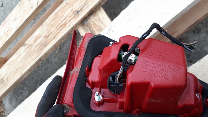 фото №7, S4 b8 рестайлинг a4 лампа правая зад w крышка багажника sedan usa