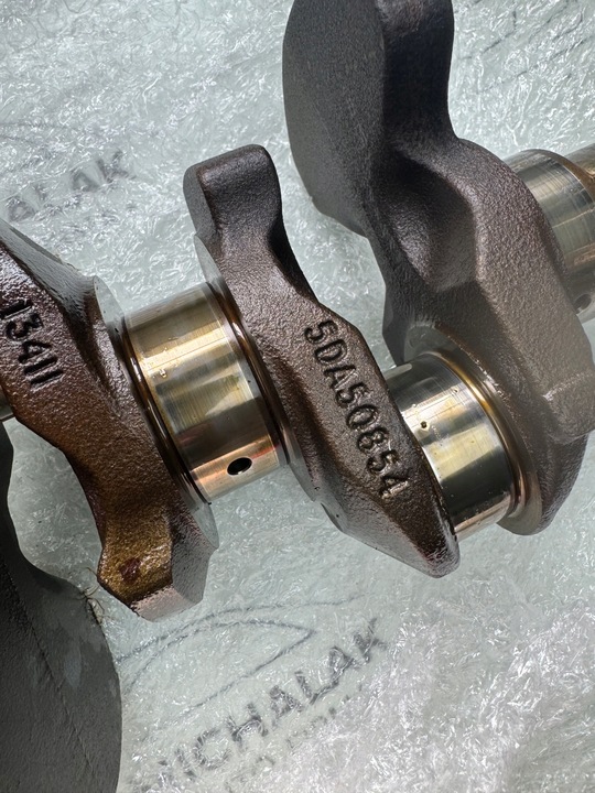 фото №3, Toyota auris i 1.4 b wał колінчастий e4z-e52