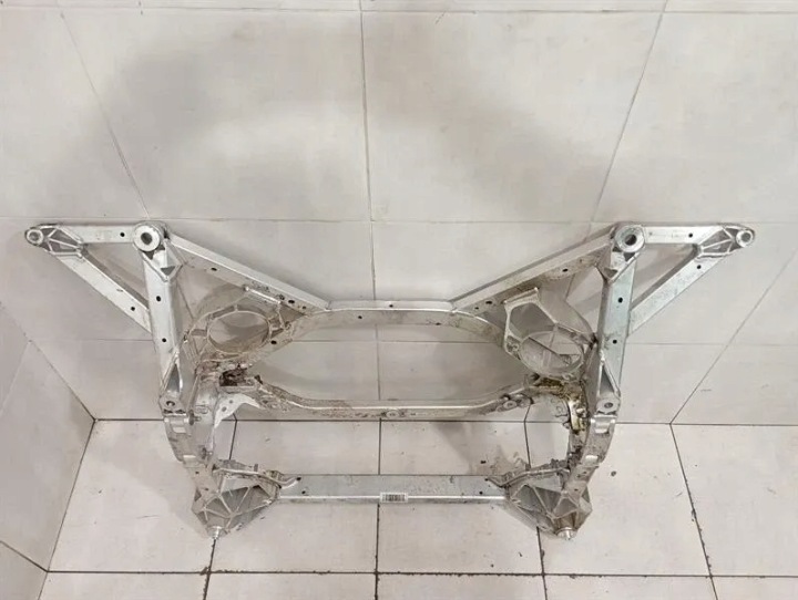 фото №7, Bmw 4 g83 m4 beam subframe передній 31118095644 awd axle carrier
