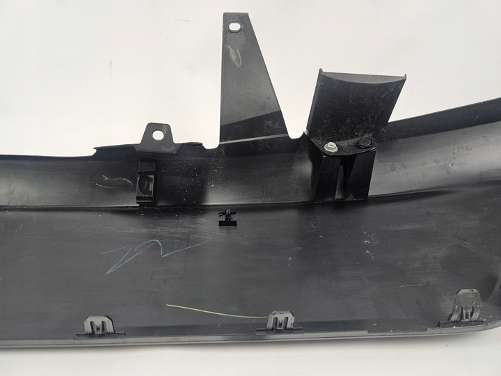 фото №14, Toyota highlander iv 4 2019 - спойлер планка бампера зад 52151-0e100