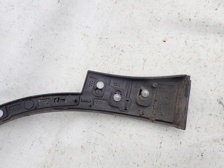 фото №13, Volvo xc40 17- планка накладка правые перед