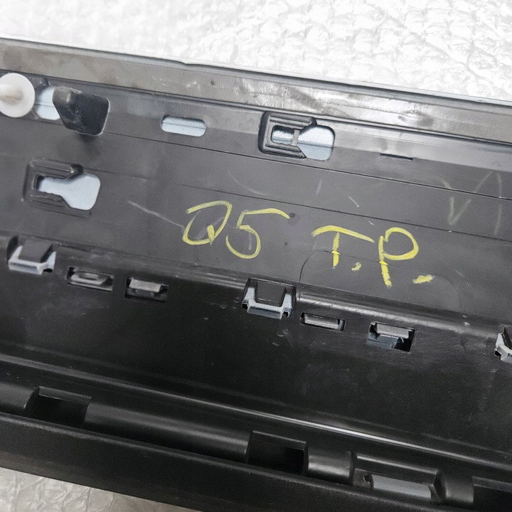 фото №9, Audi q5 ii 80a853970a планка дверь правая зад задняя 80a853970a