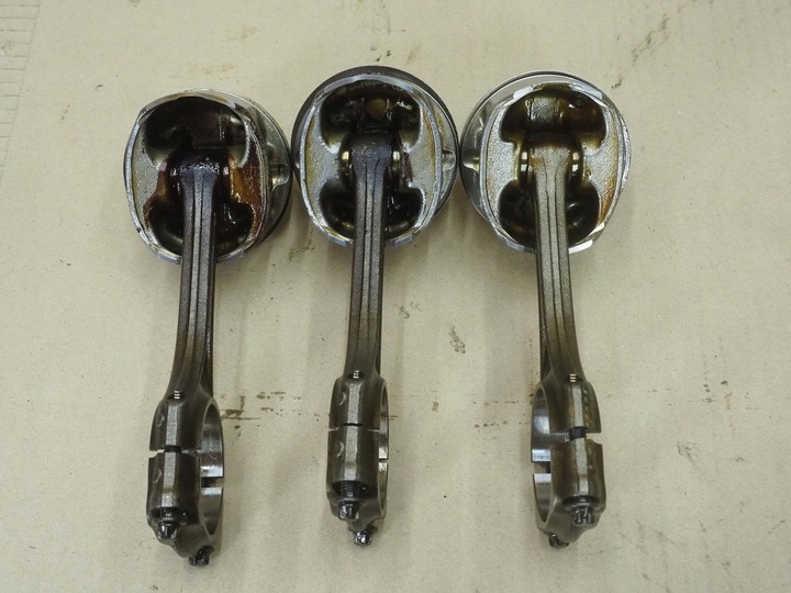 фото №15, Smart fortwo 450 2004r 0,7 t turbo поршень шатун