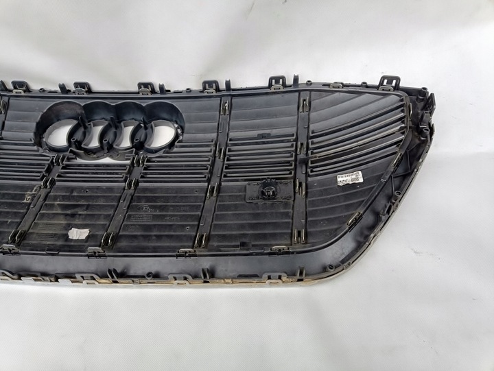 фото №9, Audi e-tron 4ke853651 решітка перед решітка радіатора