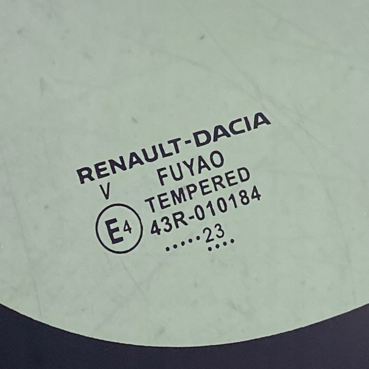 фото №15, Стекло кузовная левый зад dacia jogger 2023