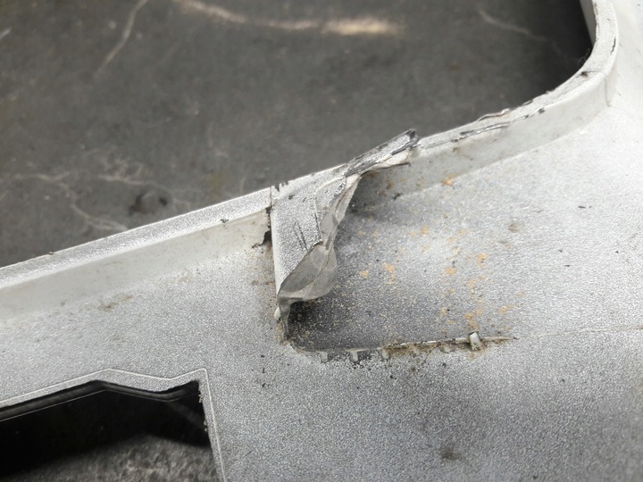 фото №12, A9608859508 кутник бампера праві mercedes actros mp4 пошкоджені