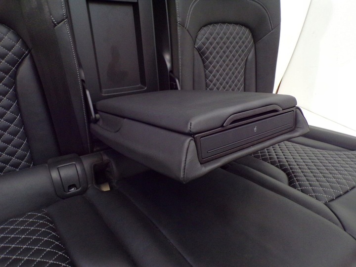фото №6, Диван підлокітник isofix стьобана шкіра audi q3 2011-2018r