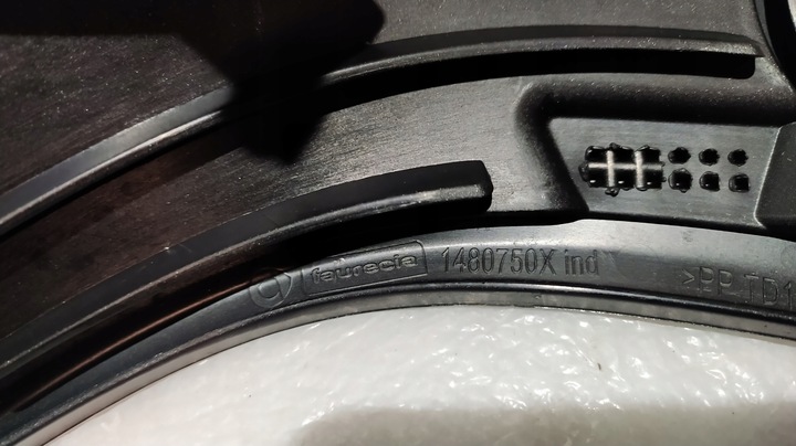 фото №13, Капот крышка двигателя smart forfour ii 2 a453 453