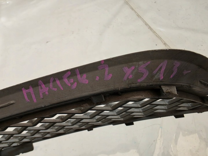 фото №11, Bmw x5 e70 рестайлинг 11-13 решётка бампера перед 7222854 usa