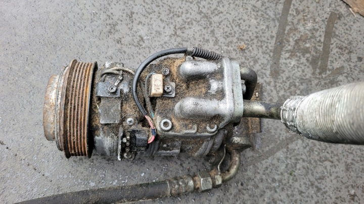 фото №11, Mercedes w124 e420 e500 компрессор кондиционера компрессор 1192300756