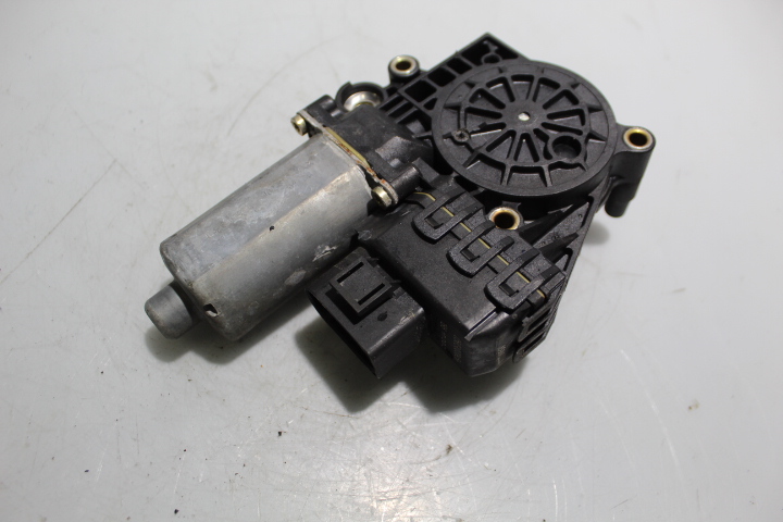 фото №3, Моторчик стекло правые зад audi a6 c5