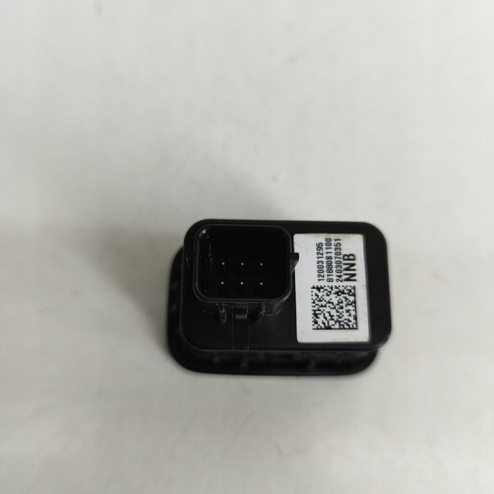 фото №6, Hyundai tucson iv nx4 2024 кнопка відкривання кришки багажника