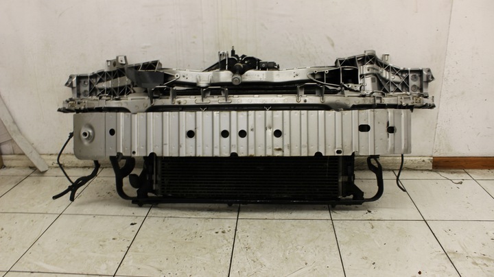 фото №1, Ford c-max 1.6 b 03r- pas переднє радіатор балка