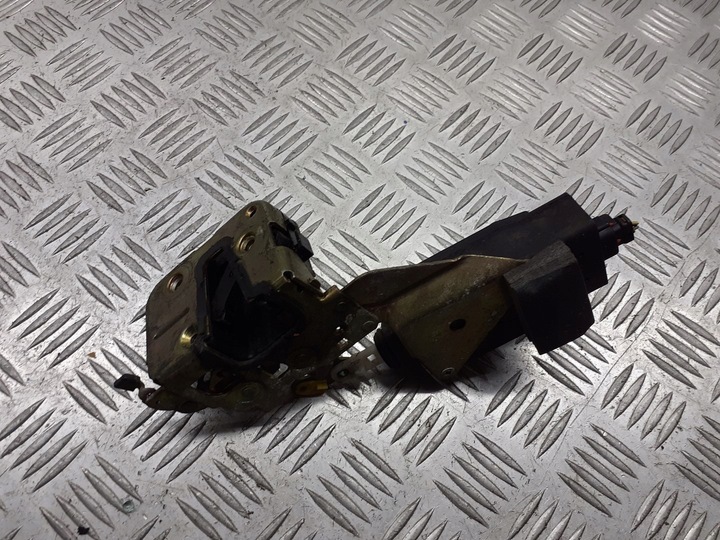 фото №2, Замок двері правий зад volvo v40 3pin