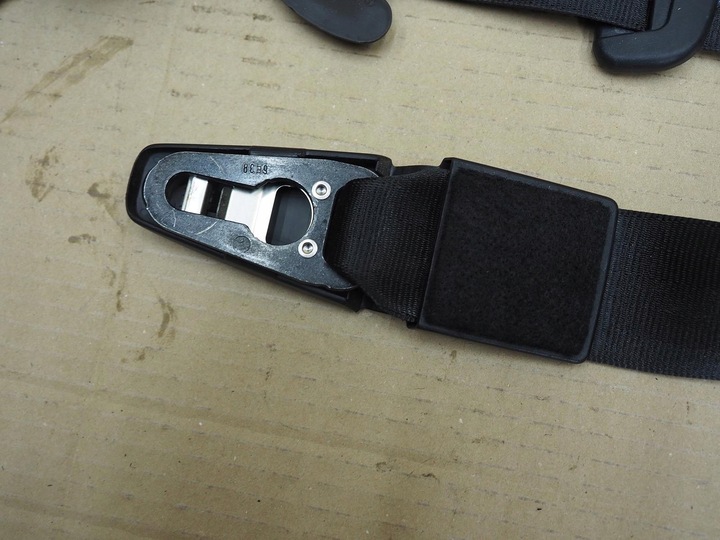 фото №11, Ремни pas подушка безопасности audi a3 vw sharan 7n0857737de