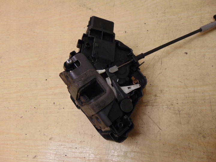 фото №6, Замок дверь правый перед ford s-max mk1 европа