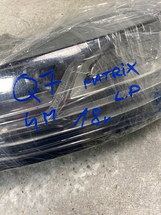 фото №13, Audi q7 4m лампа левый перед matrix полный led красивая 4m0941035