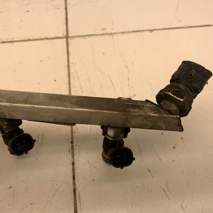 фото №15, Комплект инжекторов 4szt планка впрыскивающий vw passat b7 3a 1.4 tsi cdg 12r