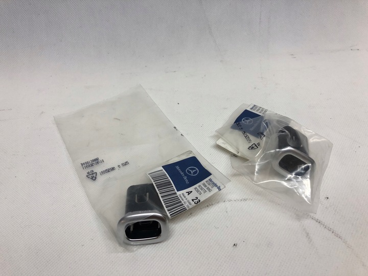 фото №1, Mercedes sl r231 заглушка защита обивка дверь оригинальный новый