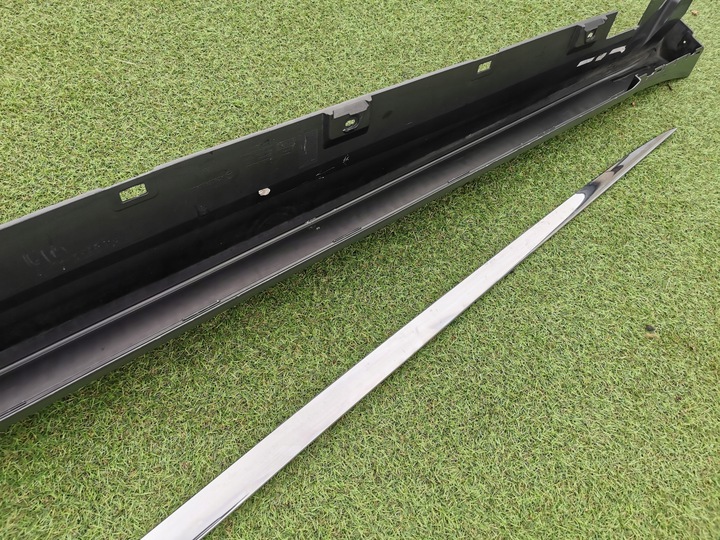 фото №10, Mercedes gt 290 amg 4door планка пороговая правая хром