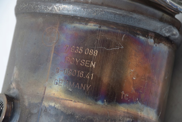 фото №16, Bmw g30 g11 g12 g14 g15 g16 g05 g06 g07 n63b44d 4.4 каталізатор комплект