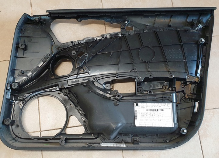 фото №10, Боковина оббивка двері лівий перед ambiente led audi a6 c7 4g eu