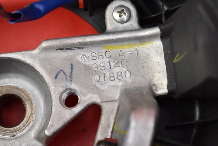 фото №10, Руль мультифункция gs131-05610 suzuki swift mk6 4 iv 04-10