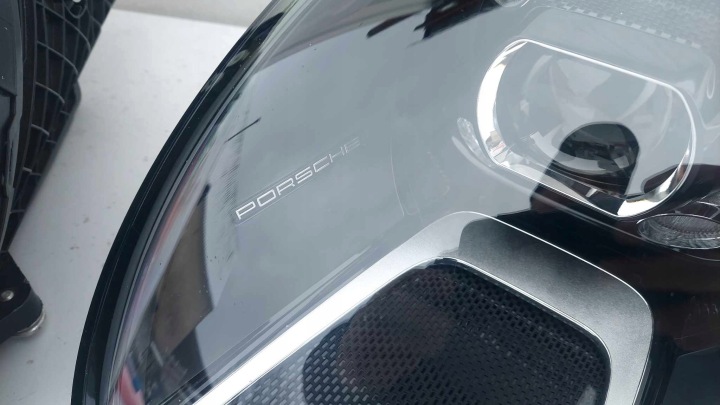 фото №7, Porsche carrerra 911 992 фара ліва права перед передня повний led 1859