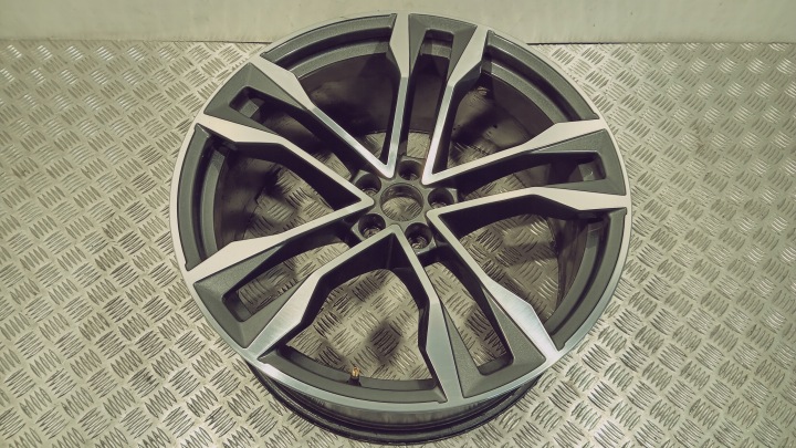 фото №11, Алюминиевый диск audi q8 sq8 q7 sq7 4m8 15-25 4m8601025j 5x112 10jx22 et21 оригинал
