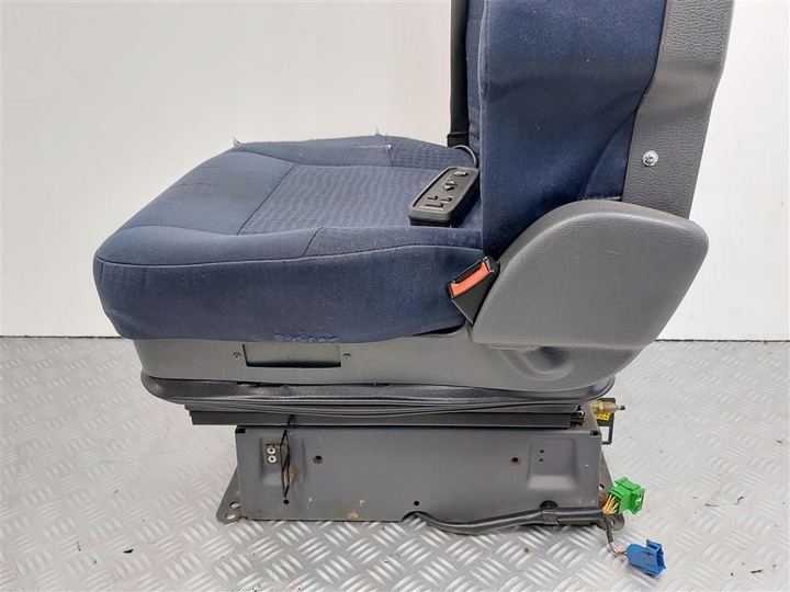 фото №15, Сидіння переднє лівий volvo fh 12 / 13 пневматика 02-09 r