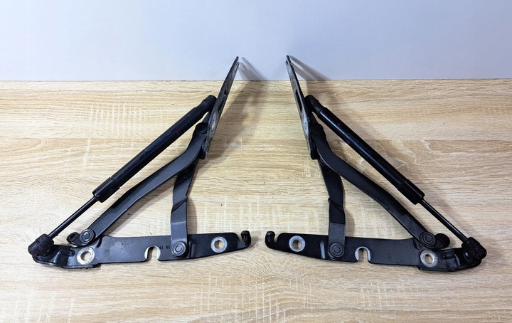 фото №2, Exeo sedan lc9z петли крышки багажника комплект