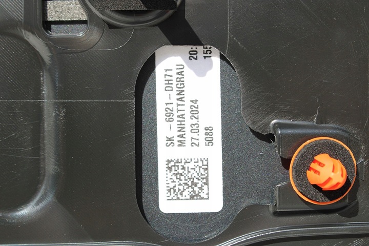 фото №10, Audi q2 спойлер кришки 81a827933c багажника 81a 827