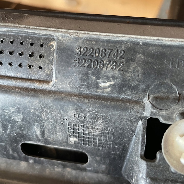 фото №16, Планка дверна накладка двері ліва лівий зад задня volvo xc60 2017-2025