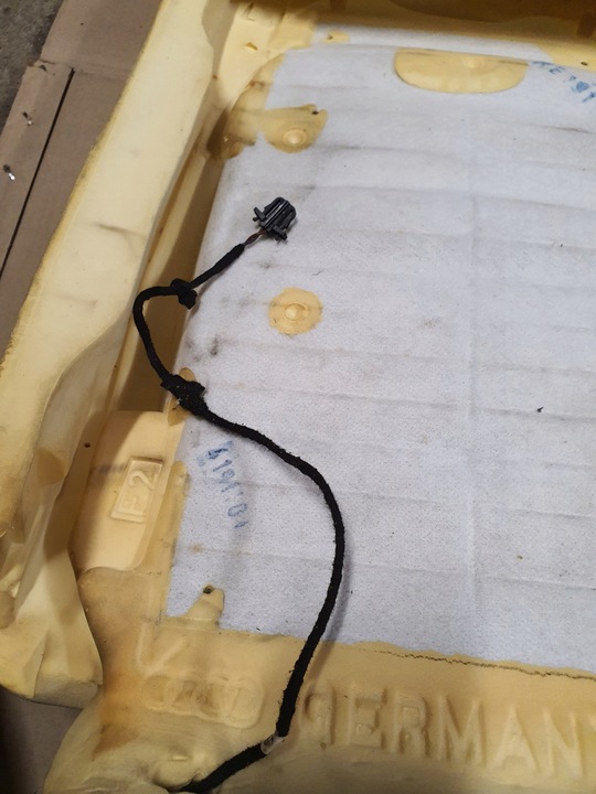 фото №7, Audi a4 b6 килимок нагрівальна спинка do сидіння правого!!! 8e0963557b 34