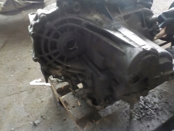 фото №8, Коробка передач renault scenic ii 1.9dci 6 коробка передач
