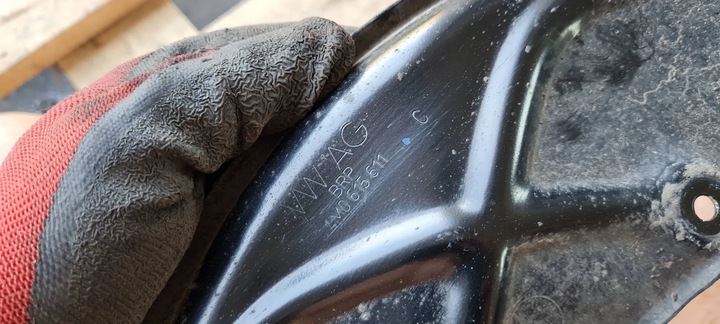 фото №8, Q7 4m ii захист диск гальмівної лівий зад 4m0615611c